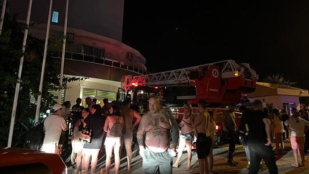 Alanya'da otelde yangın: 622 turist tahliye edildi