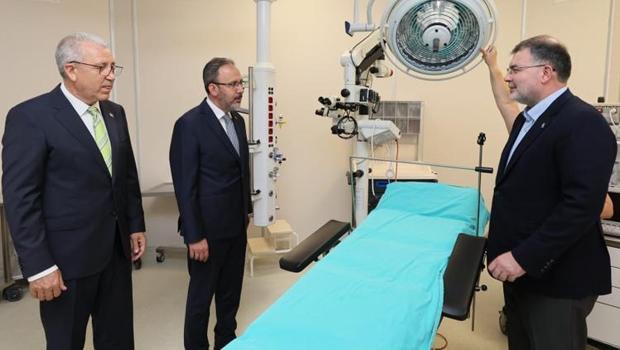 Mehmet Kasapoğlu: Sağlığa Ege’de muhteşem bir dokunuş yaptık