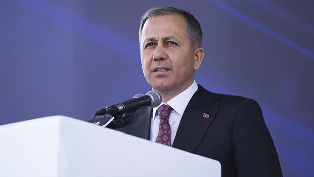 Bakan Yerlikaya: 26 ilde FETÖ'ye operasyonlarda 77 şüpheliyi yakaladık