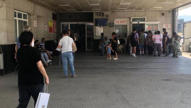İzmir'de fabrikada gıda zehirlenmesi paniği: 68 işçi hastanelik oldu