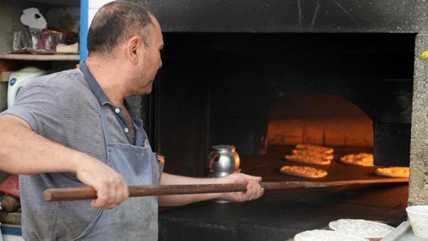 Kentte 12 ay boyunca sıcaklığı yaşıyorlar! 250 derece sıcağın başındalar!