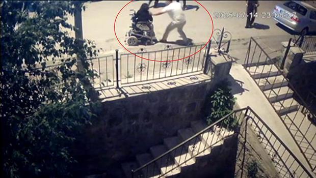 Şikayet ettiği için 5 kişi saldırdı... Tekerlekli sandalyedeki engelli kadına dehşeti yaşattılar: Evden çıkmaya korkar oldum