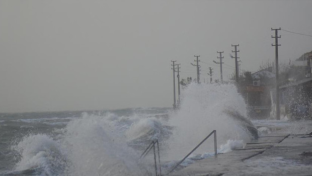 Hava durumu son dakika 27 Ağustos: Bugün hava nasıl olacak? Meteoroloji'den kuvvetli rüzgar uyarısı