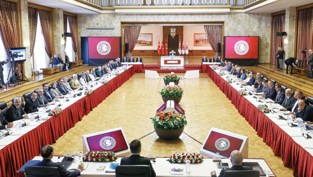 Komisyona 3 sandalye eklendi