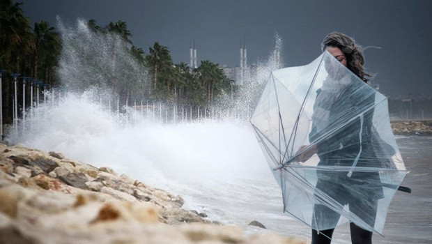 Kuvvetli rüzgar geliyor! Meteoroloji bölge bölge uyardı: Bu illerde sağanak yağış bekleniyor