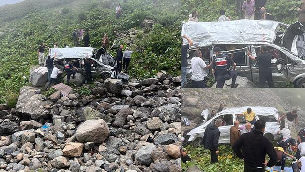 Trabzon'da feci kaza! Arap turistleri taşıyan minibüs, uçuruma yuvarlandı: 2 ölü, 4 yaralı