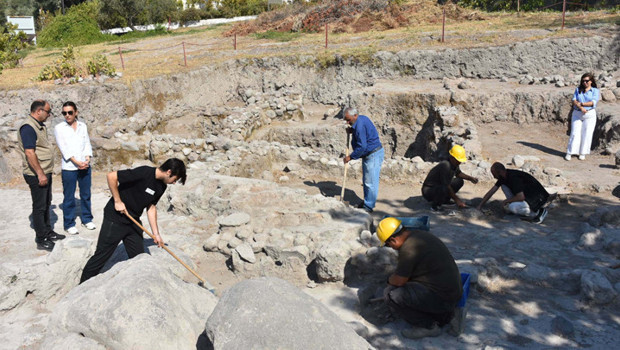 5 bin yıllık... Smyrna Höyüğü'nde bulundu