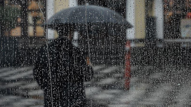 Son dakika... Meteoroloji'den kuvvetli yağış ve kuvvetli rüzgar uyarısı... Ani sel, su baskını ve heyelana dikkat!