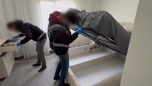 Sosyal medyada ilan verip ağlarına düşürüyorlardı: 521 milyon liralık vurgun yaptılar... 22 şüpheli tutuklandı