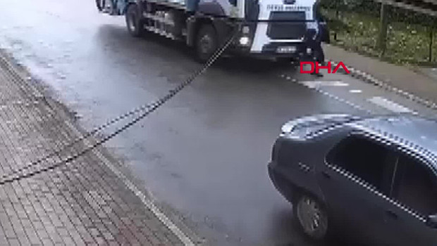 Belediye işçisinin feci ölümü kamerada! Arkadaşının kullandığı kamyonun altında kaldı