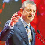 CHP’de kurultay hazırlığı başladı... Özel’den ‘anahtar liste’ mesaisi