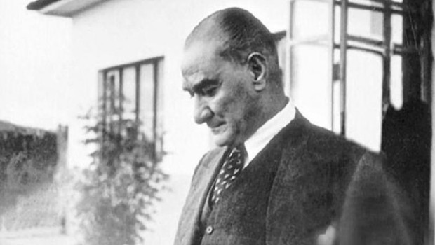 Diyanet’ten Atatürk’e saygı ve minnetle...