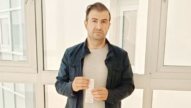 Hem dolandırıldı hem ceza yedi