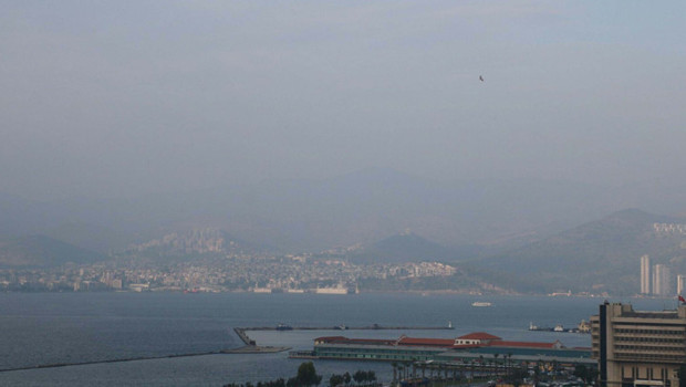 İzmir'de hava kalitesi alarm veriyor! 'DSÖ sınırının 4 katından fazla'
