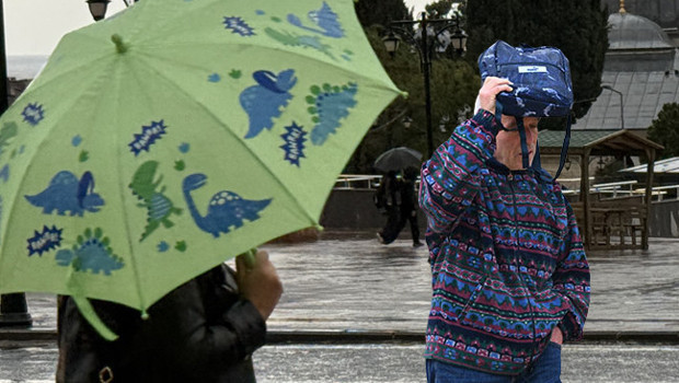 Kuvvetli sağanak yağış geliyor! Meteoroloji duyurdu: Bu gece başlıyor | Yağış alarmı verildi! İşte sağanak beklenen iller
