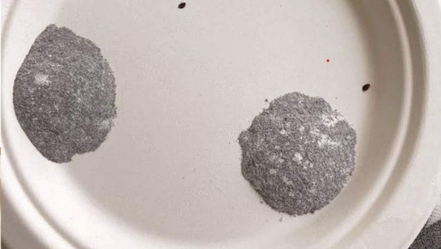 Ölümleri getiren tabak