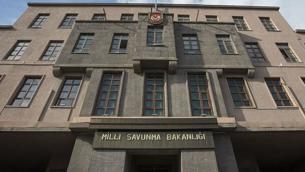 Son dakika... MSB'den Gürcistan'da düşen C-130 uçağıyla ilgili açıklama: Kara kutu ve enkaz parçaları inceleniyor