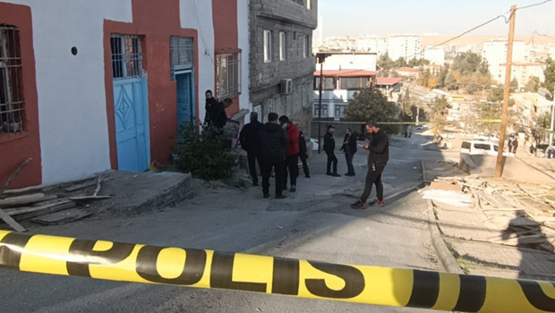Gaziantep'te vahşet! Eski eşini çocuklarının yanında bıçaklayarak öldürdü