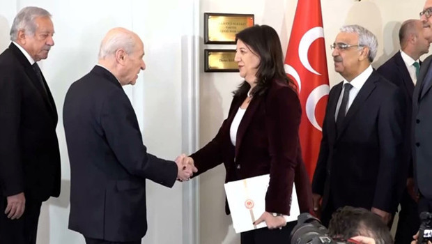 Son dakika... MHP lideri Bahçeli, DEM Parti heyeti ile bir araya geldi! Buldan: İkinci aşamaya geçtiğimizi söylemek isterim