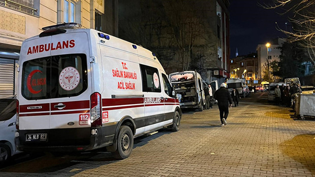 Esenyurt’ta iki grup arasında silahlı kavga: 1 ölü, 2 yaralı