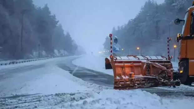 Kahramanmaraş kara yolu araç trafiğine kapatıldı