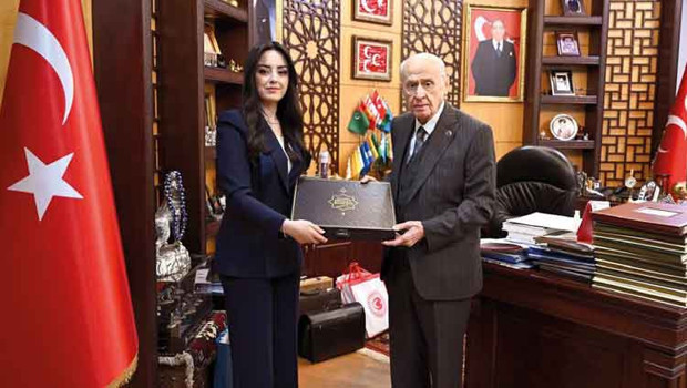 ‘Eserlerle Bahçeli’ kitabı çıktı