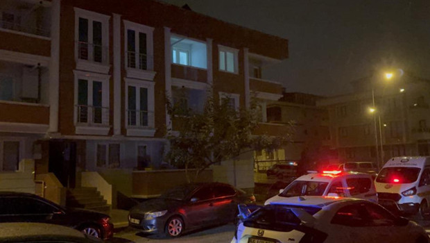 Samsun'da yüksek sesle konuşma kavgasında ablasını bıçaklayıp balkondan atladı