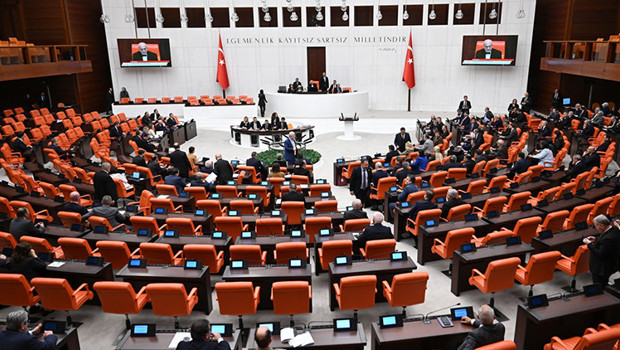 Yeni bakanlar Gürlek ve Çiftçi, bugün Meclis'te yemin edecek