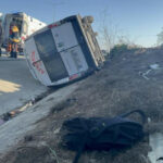 Çanakkale'de yolcu minibüs ile otomobil çarpıştı: 8 yaralı