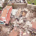 Fatih’te 2 bina çöktü: 1 can kaybı, 10 yaralı! Mahalleli dehşeti anlattı: ‘Bomba patladı sandık’