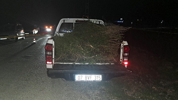 Kamyonet kasasındaki yolculukta korkunç son