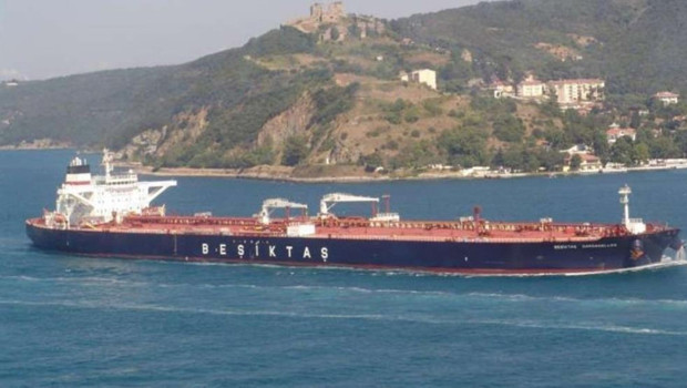 Türk işletmeli gemi insansız deniz aracı ile hedef alındı