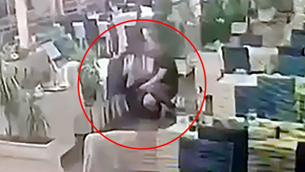 Adana'da restorandaki silahlı kavga kamerada: 1 ölü, 1 ağır yaralı