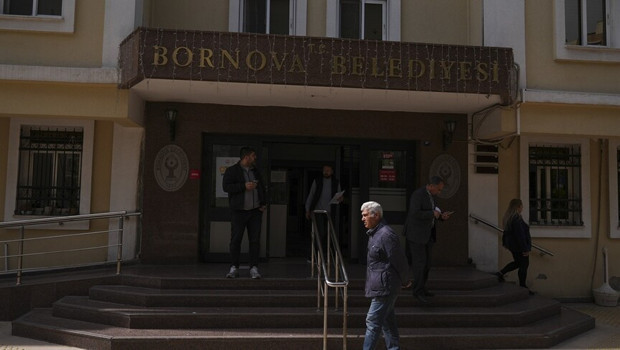 Bornova Belediye Başkanı Eşki serbest bırakıldı
