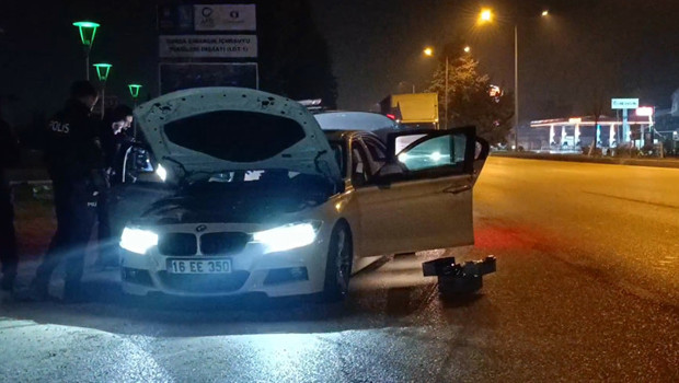 Bursa'da korkunç olay! Tartıştığı kişiyi aracıyla takip edip silahla yaraladı