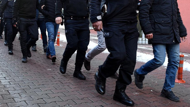 9 milyonluk vurgun! Sahte 'TOKİ' sitesi kurarak dolandırdılar: 14 şüpheli yakalandı